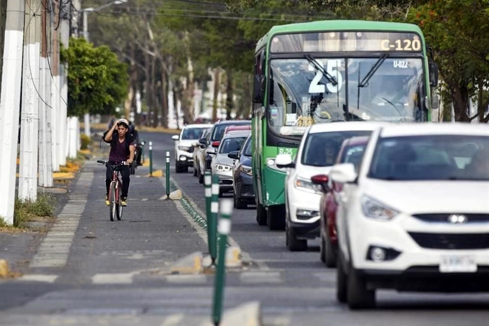 La oposición vecinal ante su construcción es otra de las batallas que libran las ciclorrutas. El caso más sonado en los últimos tiempos es el de Avenida Guadalupe.