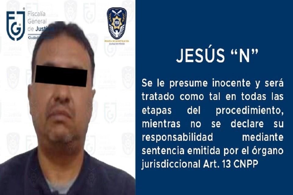 Personal de la Policía de Investigación dio cumplimento a dos órdenes de cateo y durante la ejecución de una de ellas aprehendió a Jesús Noé 'N'.