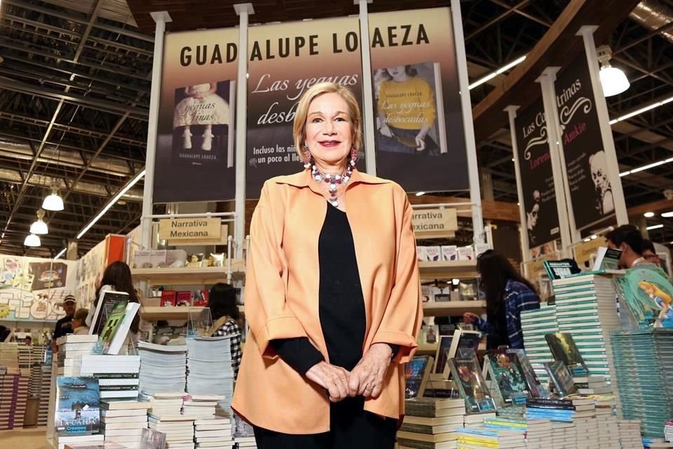 Guadalupe Loaeza ha publicado unos 45 libros. Uno de los más recientes fue 'Las yeguas desbocadas', donde da cuenta de que incluso las niñas bien se desbocan un poco en la pubertad.