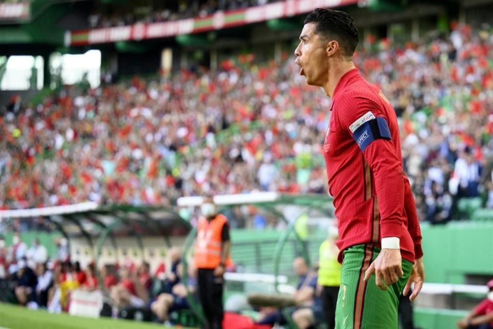 El delantero sigue haciendo goles con la selección portuguesa.