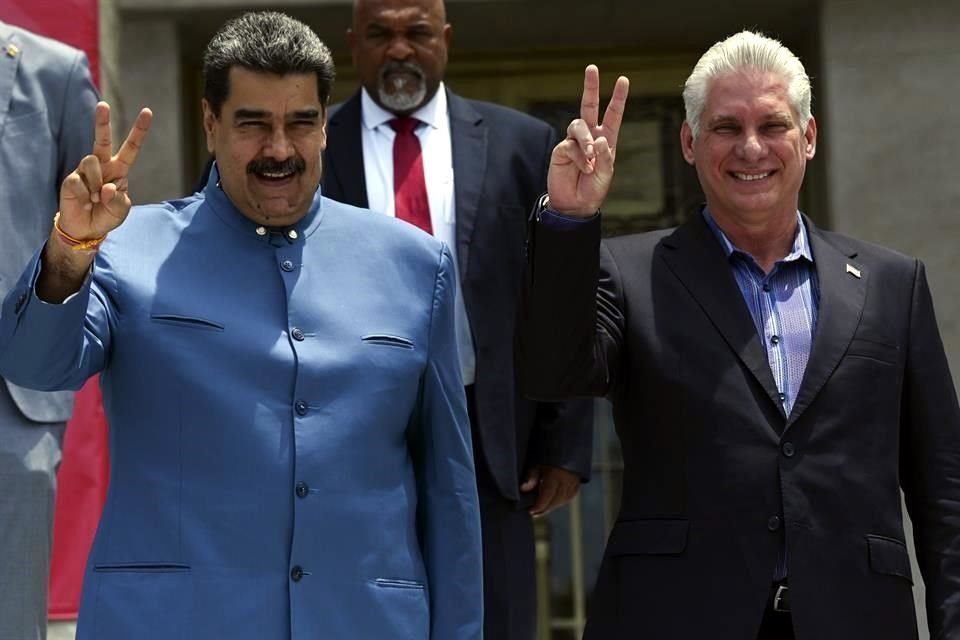 El Presidente de Venezuela, Nicolás Maduro, y el de Cuba, Miguel Díaz-Canel, cuyos países fueron excluidos de la cumbre regional en EU