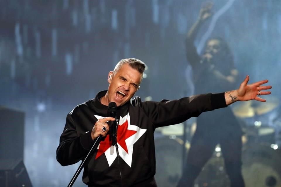 El cantante Robbie Williams anunció el lanzamiento de 'XXV', su nuevo proyecto musical, que verá la luz el próximo 9 de septiembre.