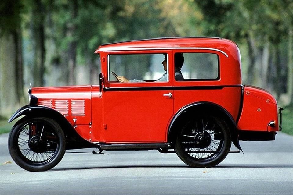 Su carrocería contaba con un peso aproximado de 400 kilogramos.