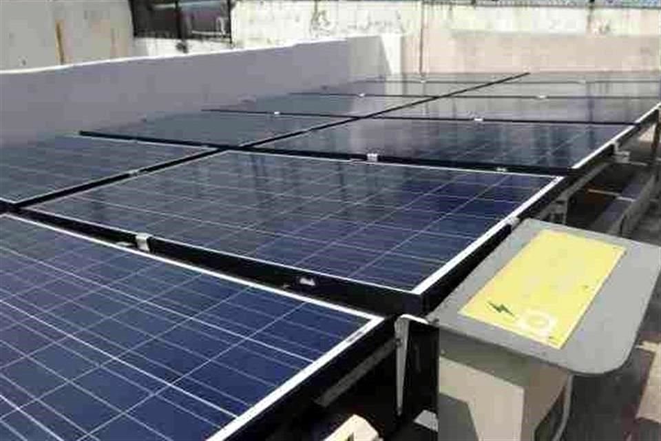 La Alianza por la Equidad Energética buscará a través de donaciones de panales solares llevar esta tecnología limpia a hogares y comunidades marginadas donde el servicio es deficiente.