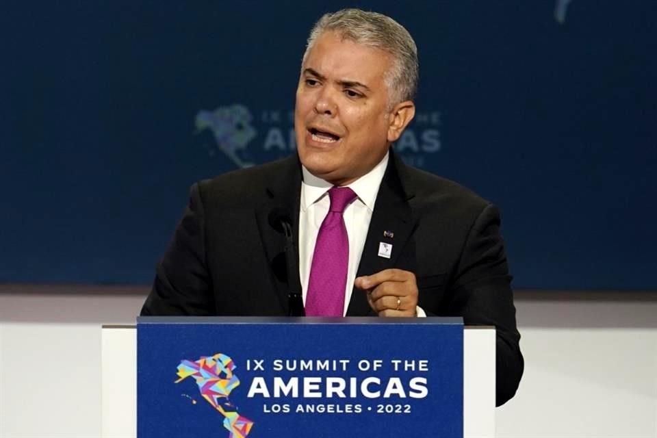 El Presidente de Colombia, Iván Duque, dijo que no se puede ser indiferente a las dictaduras.