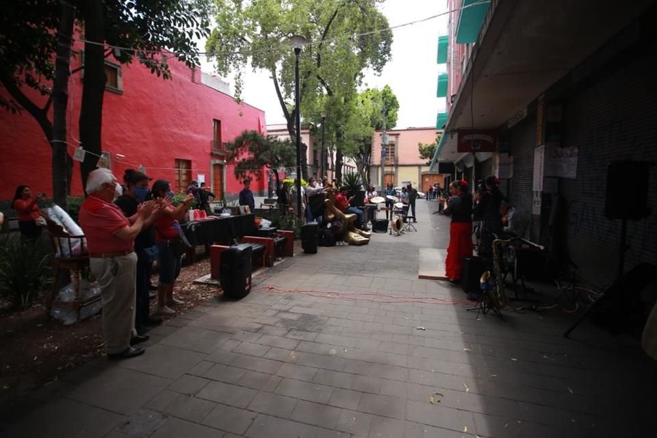 Festival cultural como protesta pacífica por la clausura de La Hostería La Bota