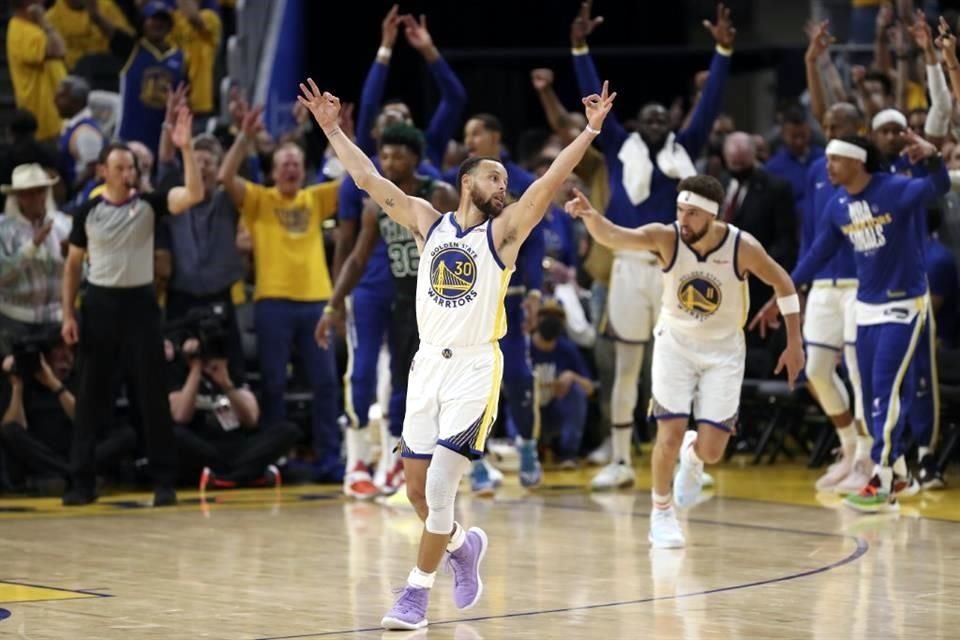 Stephen Curry colaboró con 37 puntos.