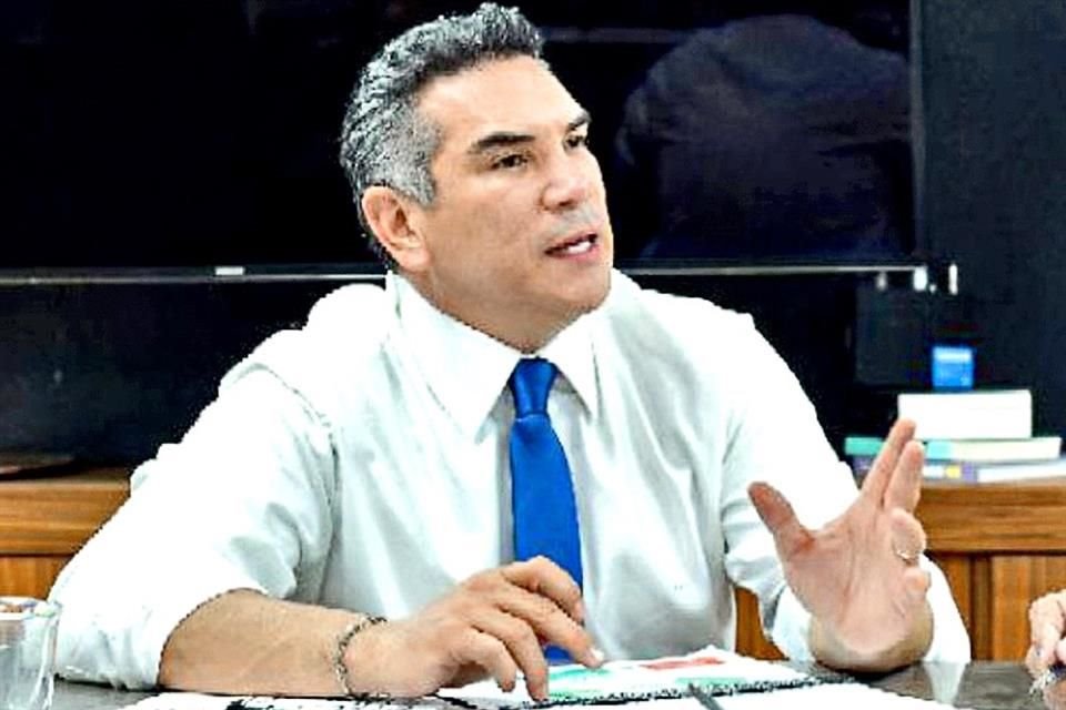 En medio de escándalos por audios, Alejandro Moreno, líder del PRI, se reunirá con ex dirigentes del partido para analizar resultados.