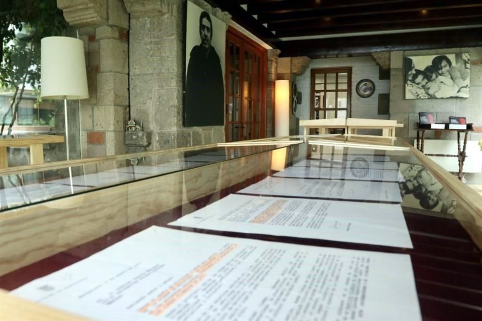 Abierta a partir de este jueves 16 y hasta el 18 de agosto, la exposición 'Gabo a 40 años del Nobel: El escritor sí tiene quien le escriba' puede visitarse en Fuego 144, Jardines del Pedregal.