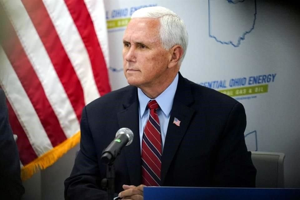 Pence no asistió a la sesión de este jueves.