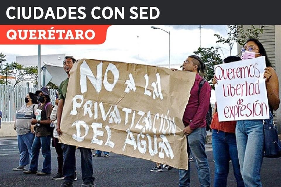 Los usuarios acusan la privatización del servicio y la Policía ha dispersado sus protestas.