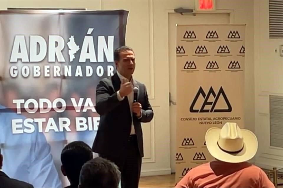 Luego de que el Presidente exhibió por segundo día las tarjetas de la campaña en busca de votos denominada 'mujer fuerte', Adrián de la Garza dijo que no le preocupa una eventual investigación.