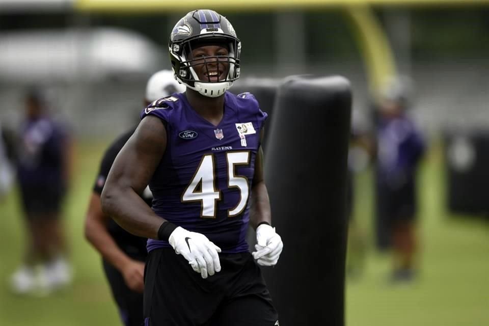 El apoyador de los Cuervos de Baltimore, Jaylon Ferguson, falleció a los 26 años.