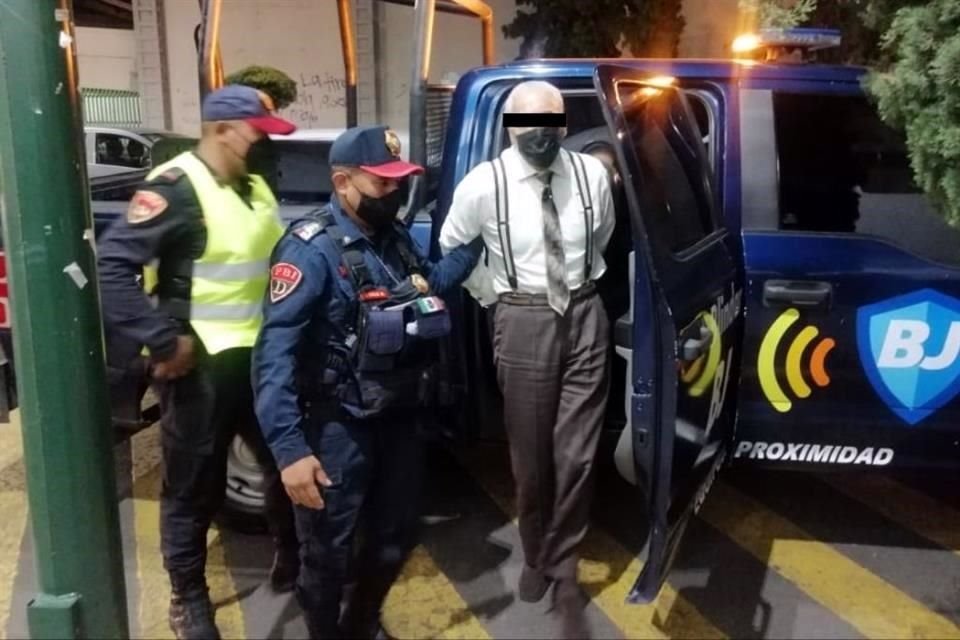 Un hombre disparó y mató a su esposa en restaurante Suntory en la Del Valle; el titular de la SSC confirmó que el agresor ya fue detenido.