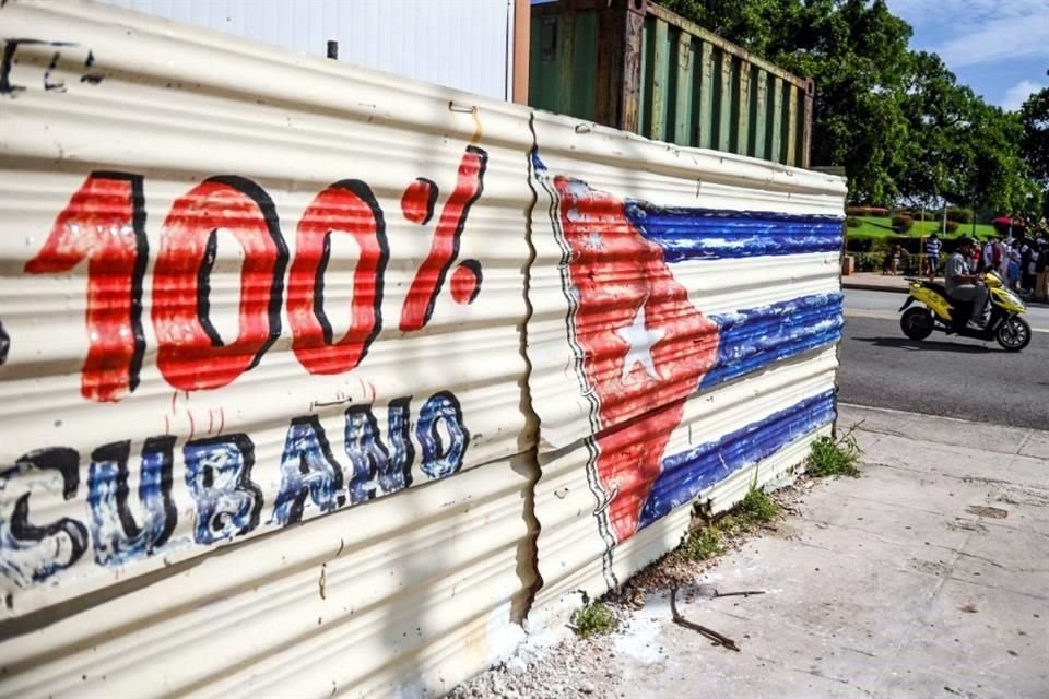 Cuba condenó a los artistas por delitos de ultraje a los símbolos de la patria, desacato y desórdenes públicos.