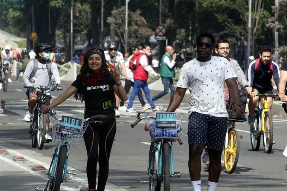 Como parte de las actividades en el mes del orgullo LGBT+, alrededor de 70 mil personas participaron en el Ciclotón dedicado a esta celebración.