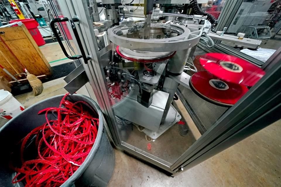 United Record Pressing, fábrica de Nashville, no ha dejado de producir vinilos desde 1949 pese a la irrupción del casete y el CD.