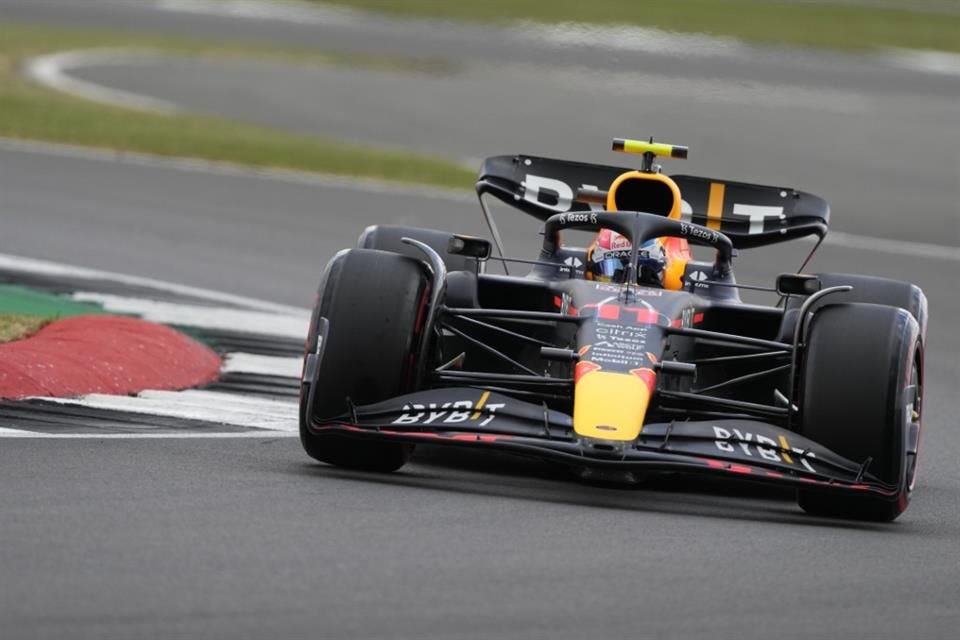 Sergio Pérez no cronometró tiempo.