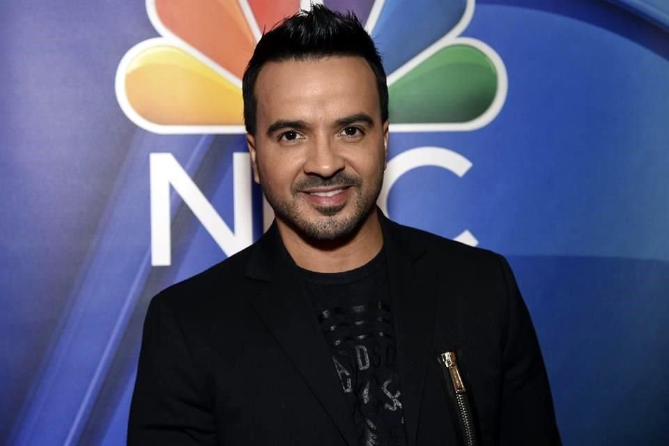 Luis Fonsi protagonizará una comedia romántica titulada The Answer to My Prayers.