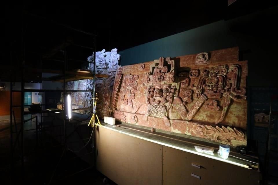 También se prevé usar tecnologías de proyección de video mapping para relatar la historia del hurto, su recuperación y restauración.