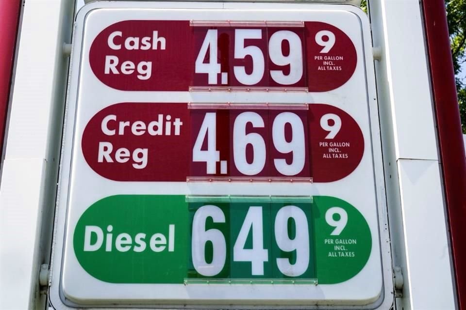 La inflación en Estados  se disparó 1.3 por ciento en junio respecto al mes anterior, impulsada por el aumento récord de los precios de la gasolina.