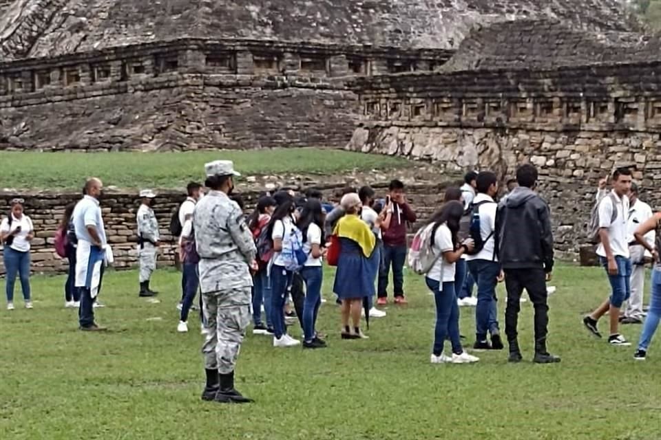 Según los sindicatos, se había convenido que la corporación vigilaría el exterior de tres zonas arqueológicas: El Tajín, en Veracruz; Teotihuacán, en el Estado de México, y  Calakmul, en Campeche.