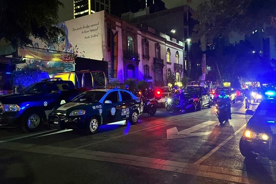 Tras denuncias de agresiones, el bar Rico Club, en Zona Rosa, Alcaldía Cuauhtémoc clausuro el establecimiento; antro se deslinda de hechos.