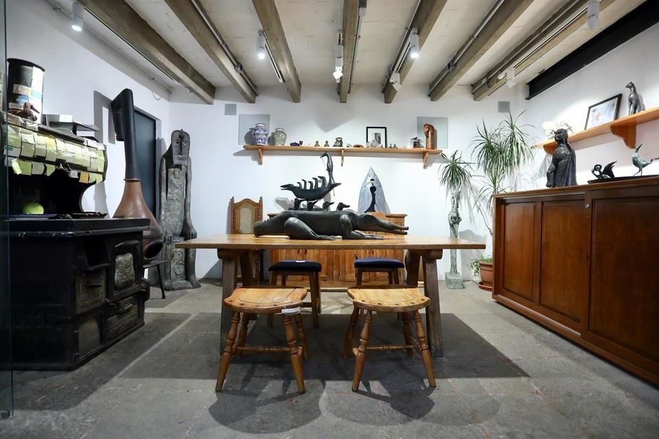 Cada rincón de la casa fue remodelado, y los objetos están dispuestos en su sitio original.