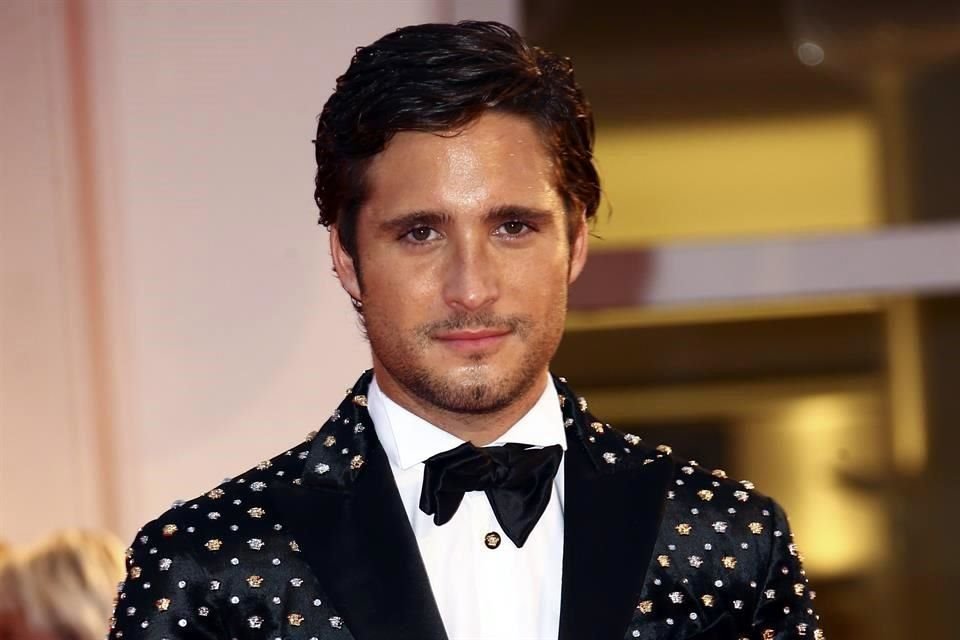 El mexicano Diego Boneta encabezará el reparto del remake de 'El Padre de la Novia', junto a Andy García, Gloria Estefan y Adria Arjona.