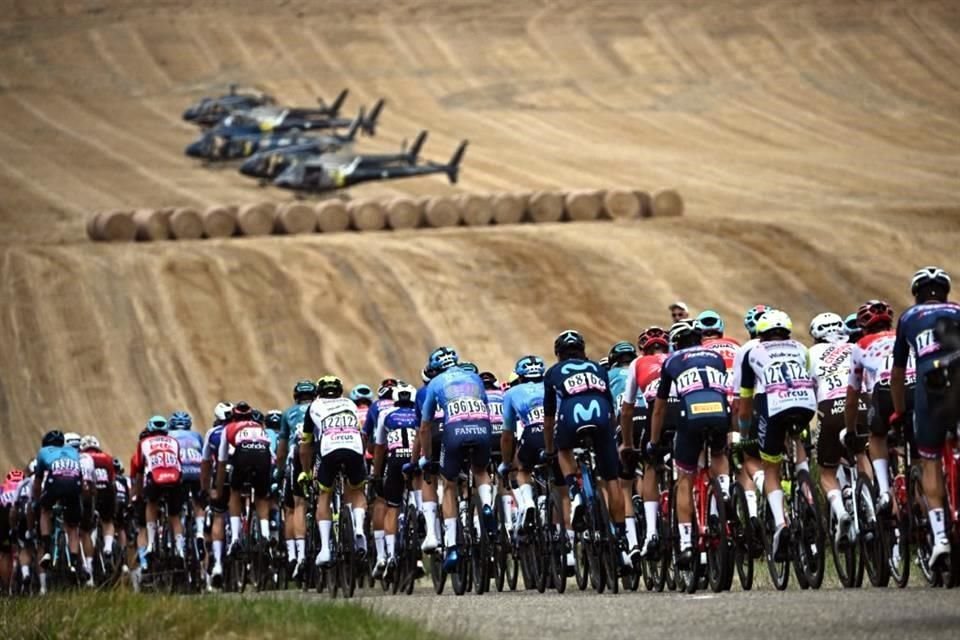 Así se desarrolló la etapa 19 del Tour, en Cahors, en el suroeste de Francia.