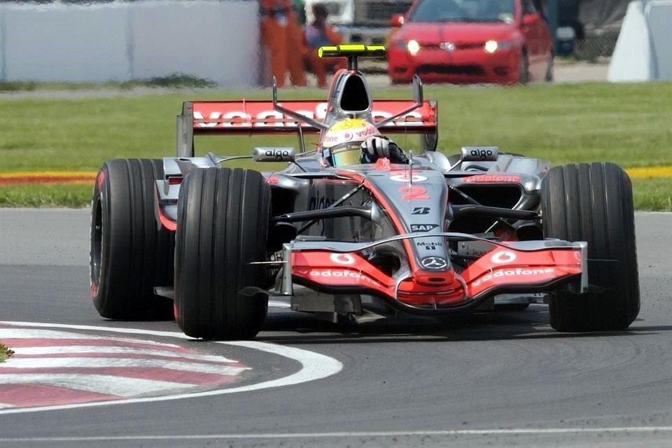 En su primera temporada logró un total de cuatro victorias.