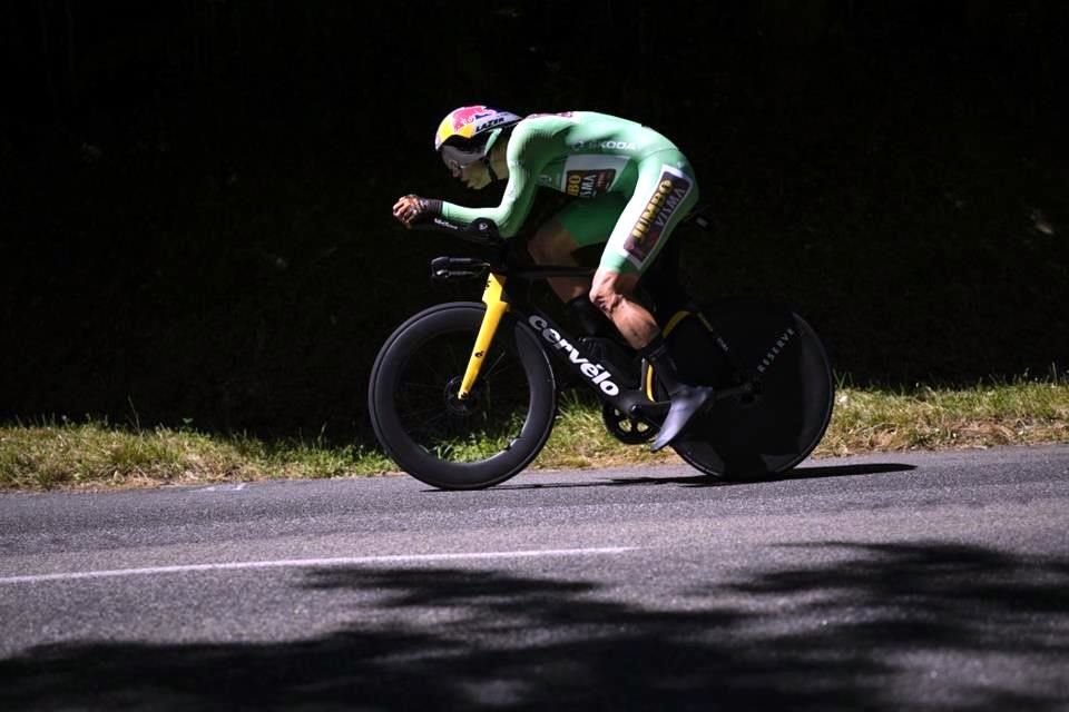 Van Aert  se impuso este sábado en Rocamadour.