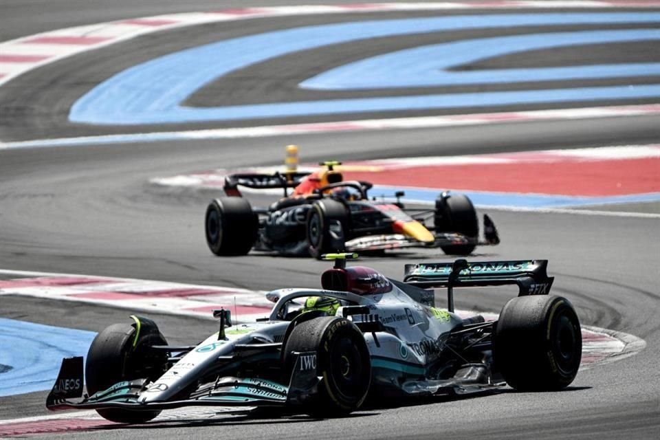 Lewis Hamilton volvió a subir al podio, en lo que fue su Gran Premio número 300 en la F1.