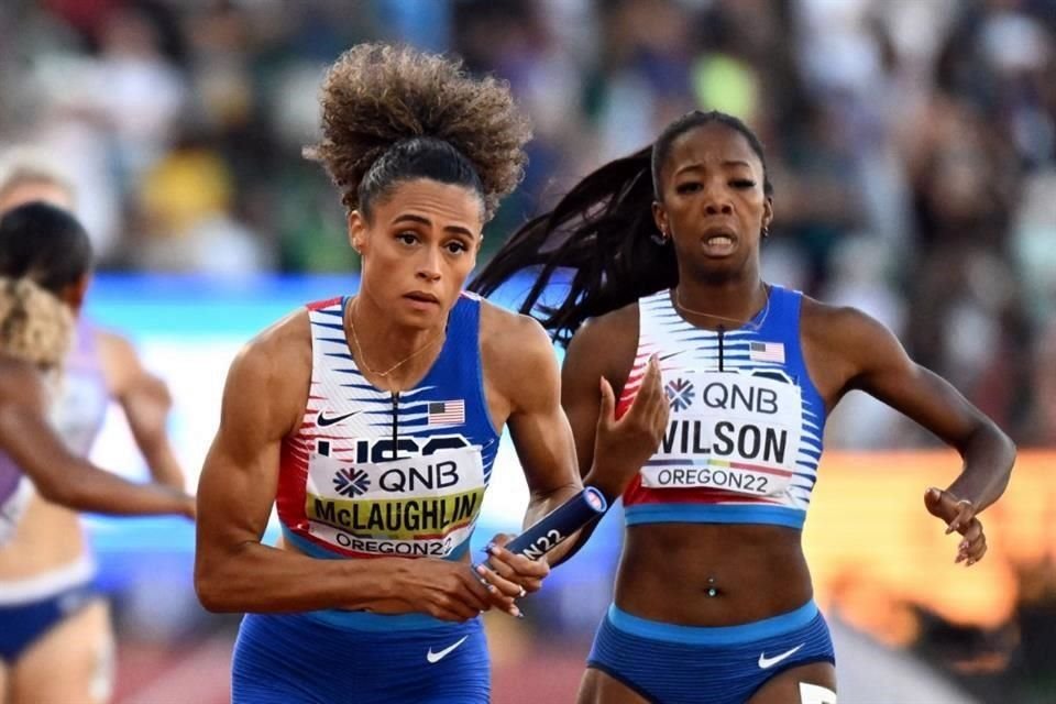 La rama femenil de Estados Unidos también ganó el oro en 4x400.