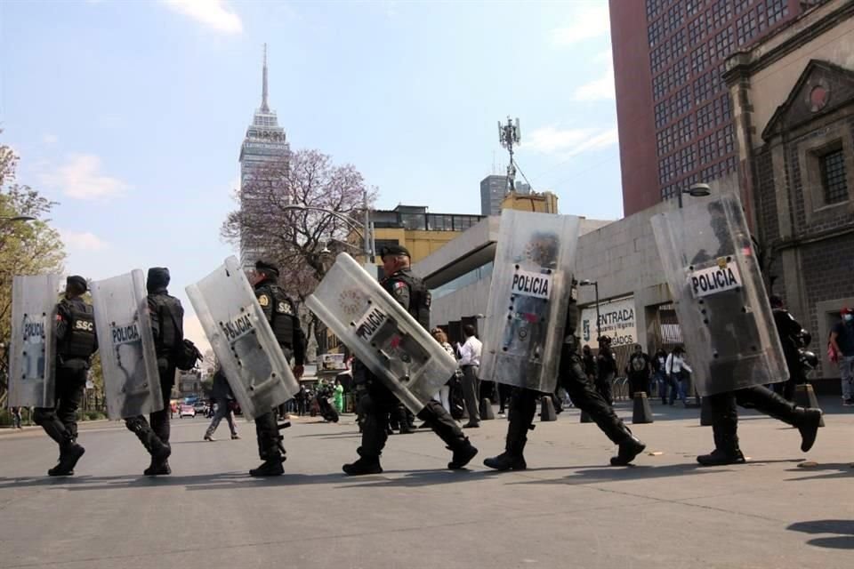 La Ciudad de México informó que 257 oficiales de la SSC han sido sancionados por violencia de género contra las mujeres; 77 elementos han sido destituidos.