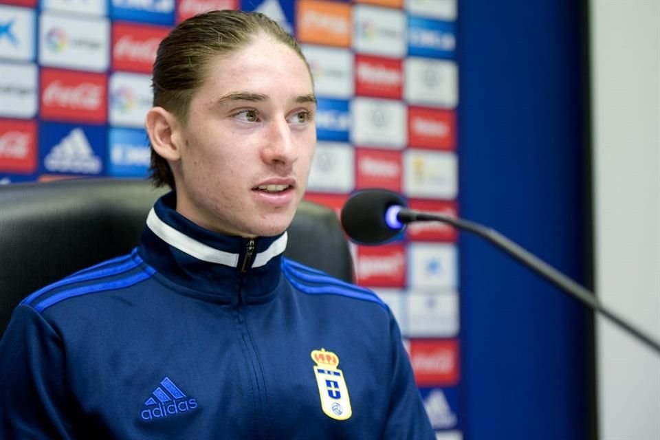 Flores habló de lo que espera hacer en el equipo de Oviedo.