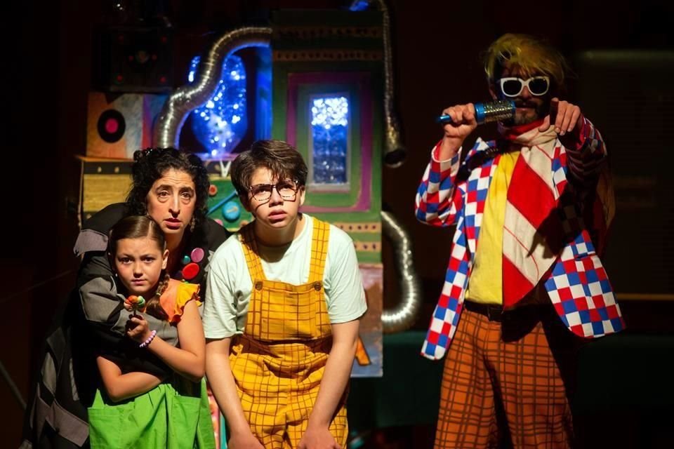 'El hámster del presidente' se presenta los sábados y domingos a las 13:00 horas, hasta el 11 de septiembre.