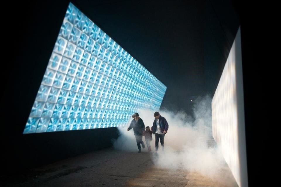 El proyecto corrió a cargo del colectivo artístico Squidsoup, originario de Reino Unido.