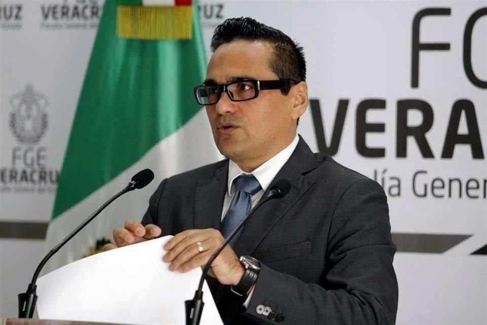 Juez federal suspendió por tiempo indefinido el eventual juicio a Jorge Winckler Ortiz, ex Fiscal de Veracruz, acusado de plagio y tortura.