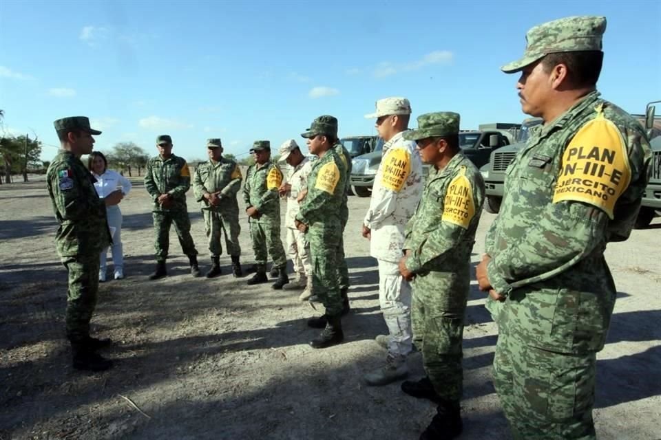 Ante la sequía en Nuevo León, el Ejército realiza la apliación del Plan DN-III-E.