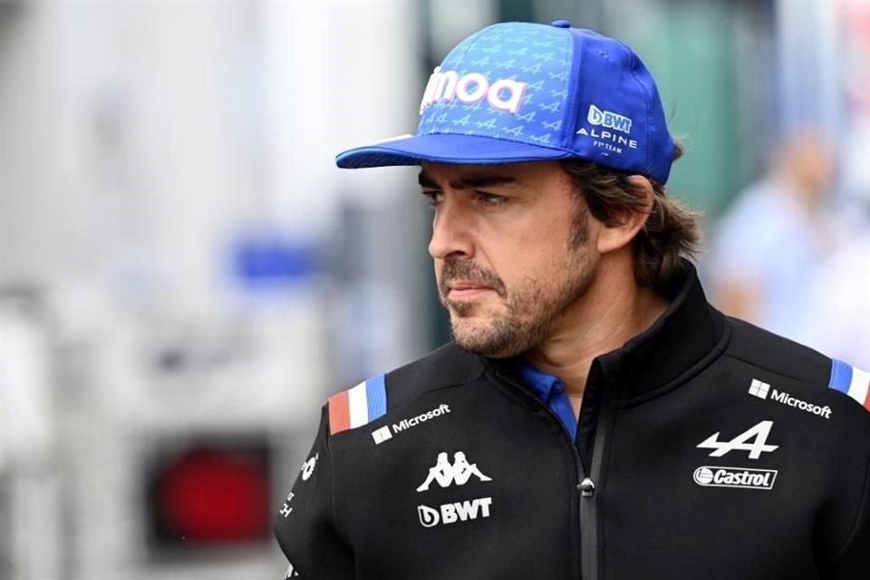 Fernando Alonso tomará el lugar de Sebastian Vettel en Aston Martin.