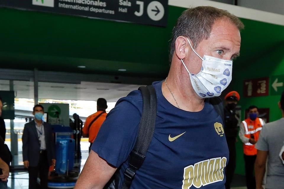 Andrés Lillini desconoce el interés del Al Shabab de Arabia por Dani Alves.