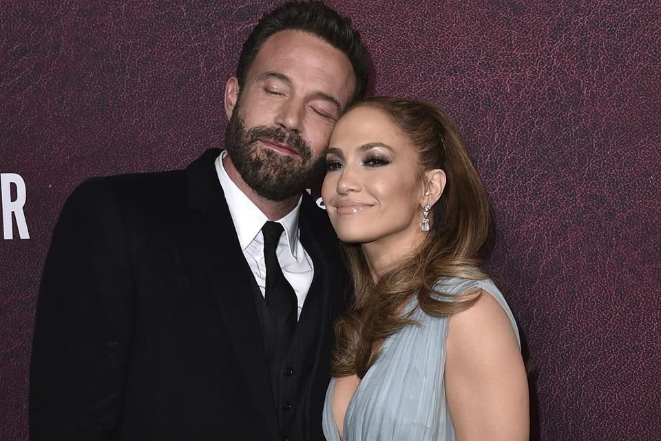 Jennifer Lopez y Ben Affleck acordaron pasar tiempo separados tras su luna de miel; cada uno afrontará compromisos laborales.