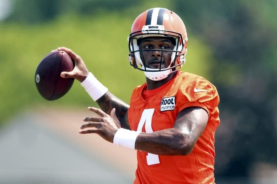 Deshaun Watson fue castigado con 6 partidos.