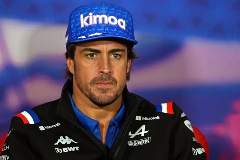 Fernando Alonso no le avisó a Alpine de su cambio de escudería.