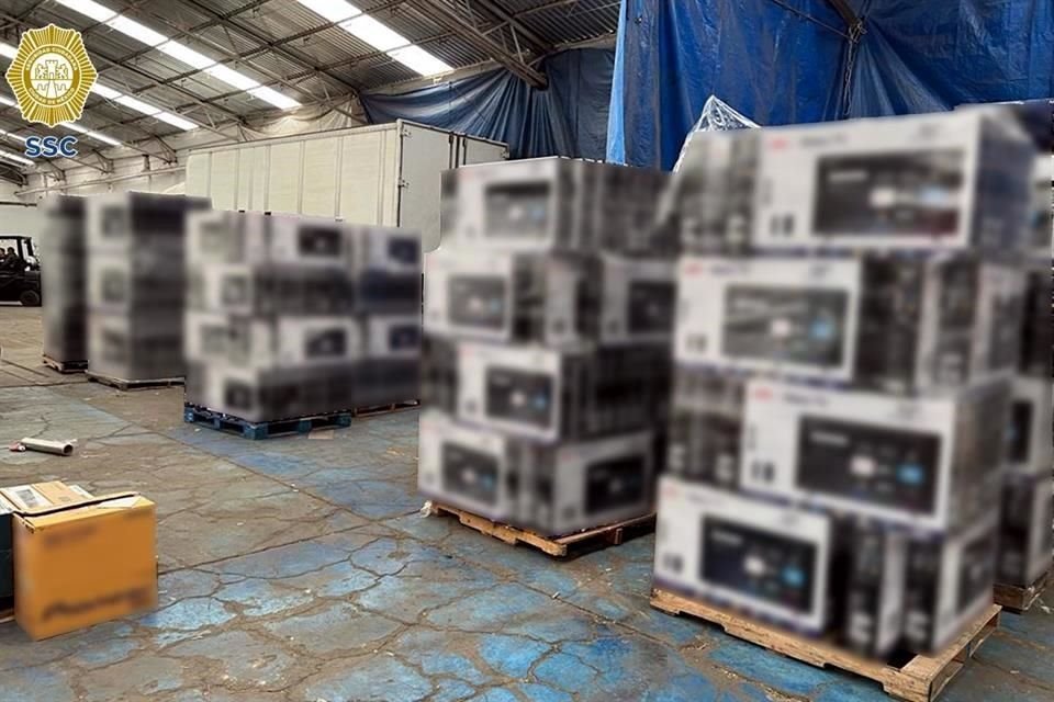Más de 4 mil pantallas de televisión y otros objetos que robados en el municipio de Lerma fueron localizados por elementos de la SSC.