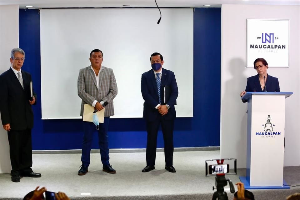 Una asfaltadora adquirida con sobreprecio hace 12 años por el Gobierno de Naucalpan, Estado de México, volvió a ser utilizada para presuntos desvíos de recursos públicos.