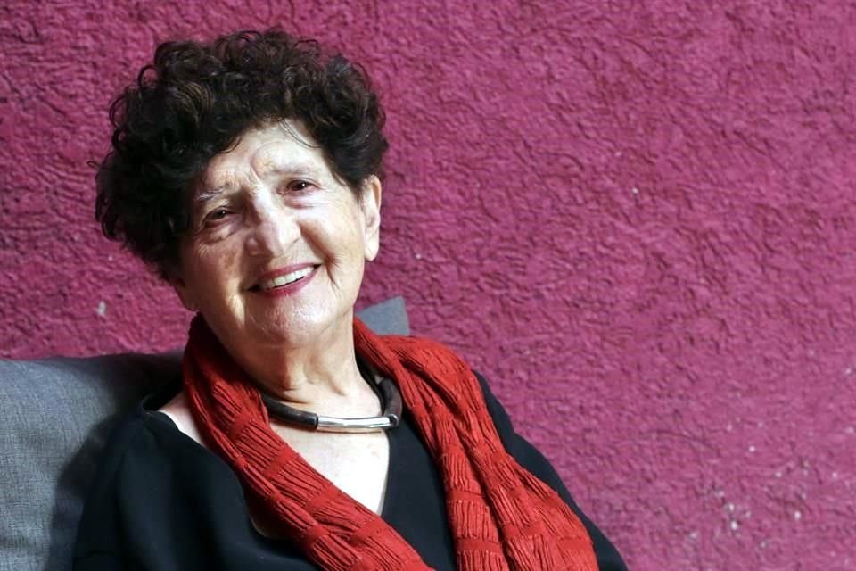 Margo Glantz suma una prolífica trayectoria como escritora, crítica literaria, ensayista y académica.