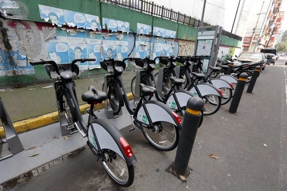 Ecobici anunció que la renovación de las estaciones fue suspendida por la escasez mundial de chips.