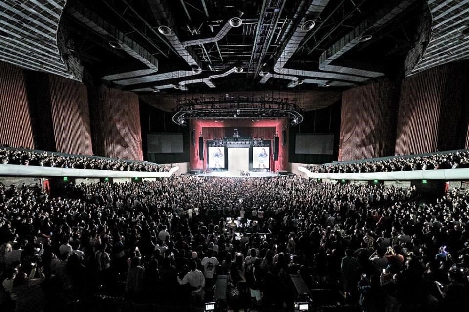 La española abarrotó el Auditorio Nacional, con la presencia de 10 mil fans, según organizadores.